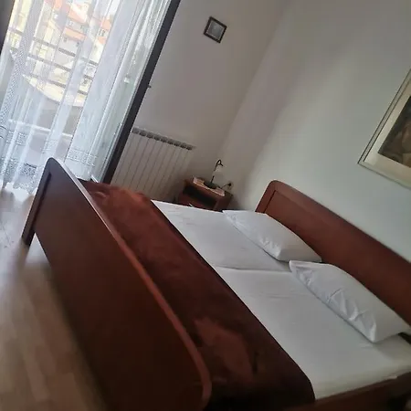 Petrica Lägenhet Malinska